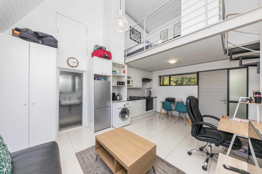 1 Bedroom Property for Sale in Observatory Western Cape